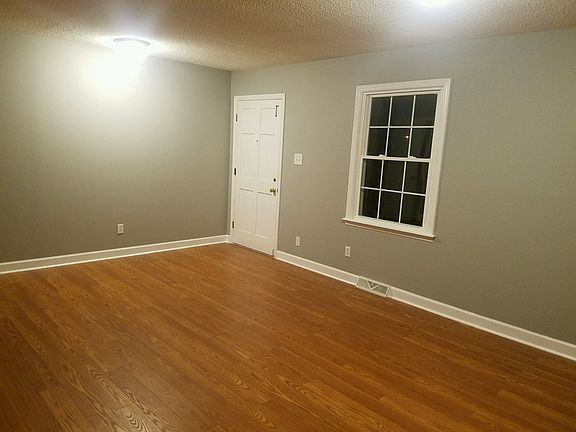 2nd image of 325 S Toria Dr