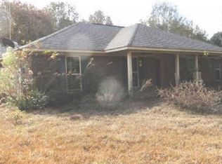 2005 Clifton St, Camden, AL 36726