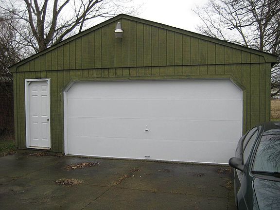 5th image of 1125 Palmer Cir NE