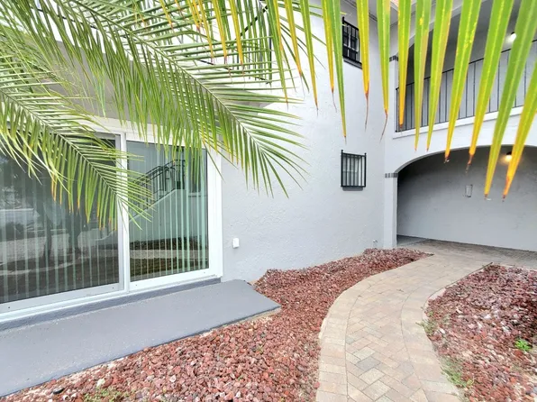 8151 Blind Pass Rd, Saint Pete Beach, FL