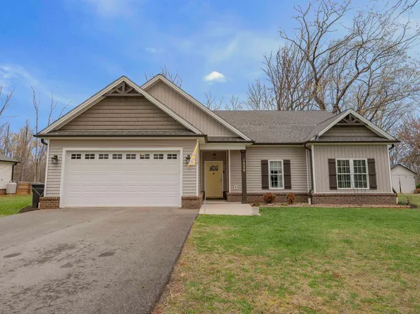 1258 Gladden Cir, Forest, VA 24551