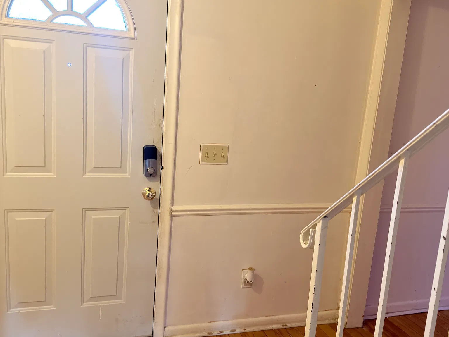 3 bed, 1.5 bath, 2064 sqft, $2,200 — Photo 4