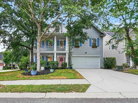 4th image of 301 Kellwood Way