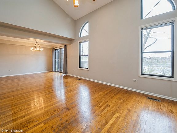 5th image of 1075 N Auburn Woods Dr