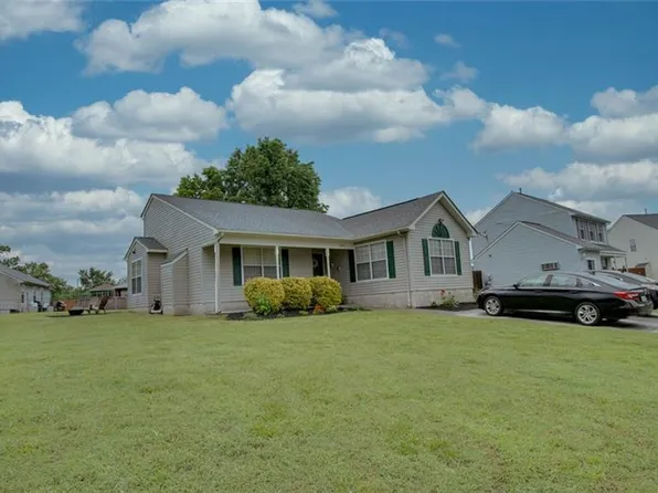 503 Oak Grove Ct, Suffolk, VA 23434