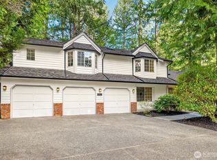 2048 213th Ave NE, Sammamish, WA