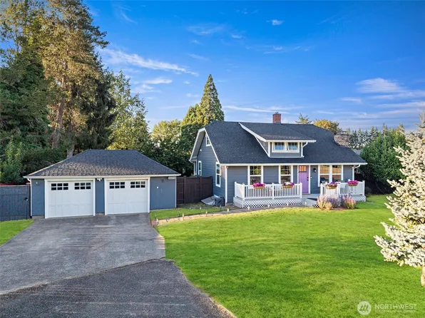 8105 44th Street W, University Place, WA 98466