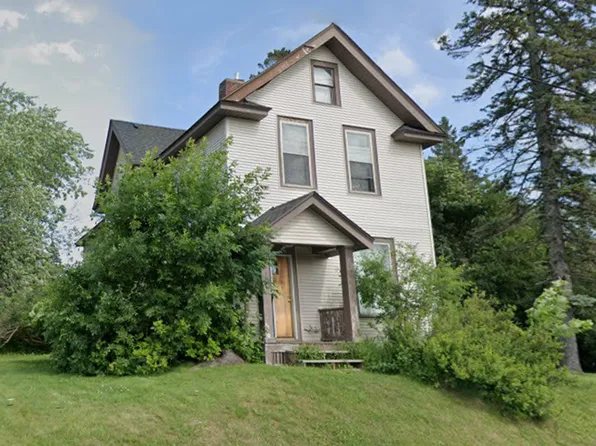 1204 Kenwood Ave, Duluth, MN 55811