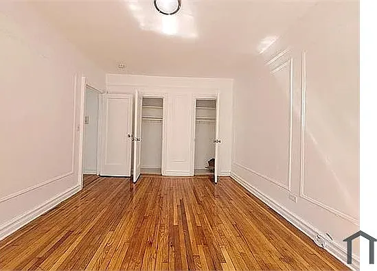 2 bed, 1000 sqft, $3,058 — Photo 3