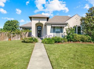 206 Springwater Dr, Broussard, LA 70518