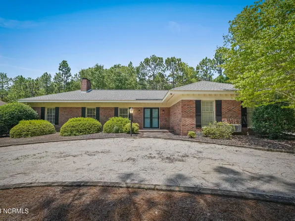 55 Idlewild Road, Pinehurst, NC 28374