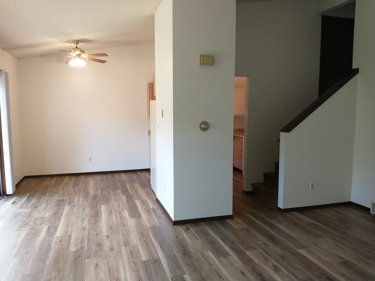 Building Photo - 3405 W 16th St #49
