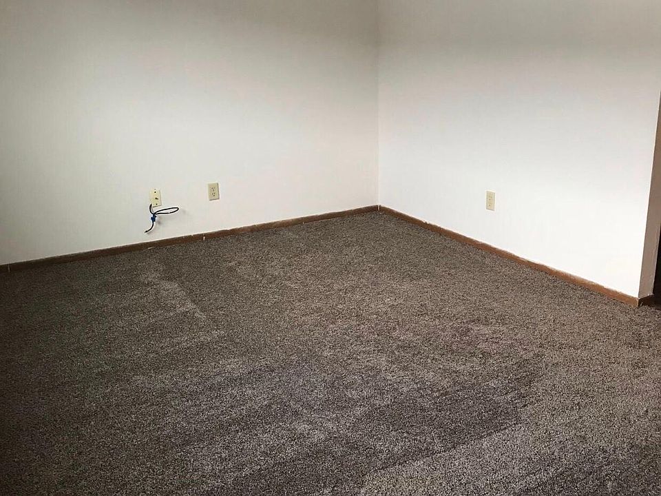 1018 So. Main St, River Falls, WI Apartments River Falls, WI Zillow