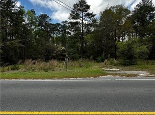 995 E Central Ave, Raeford, NC 28376