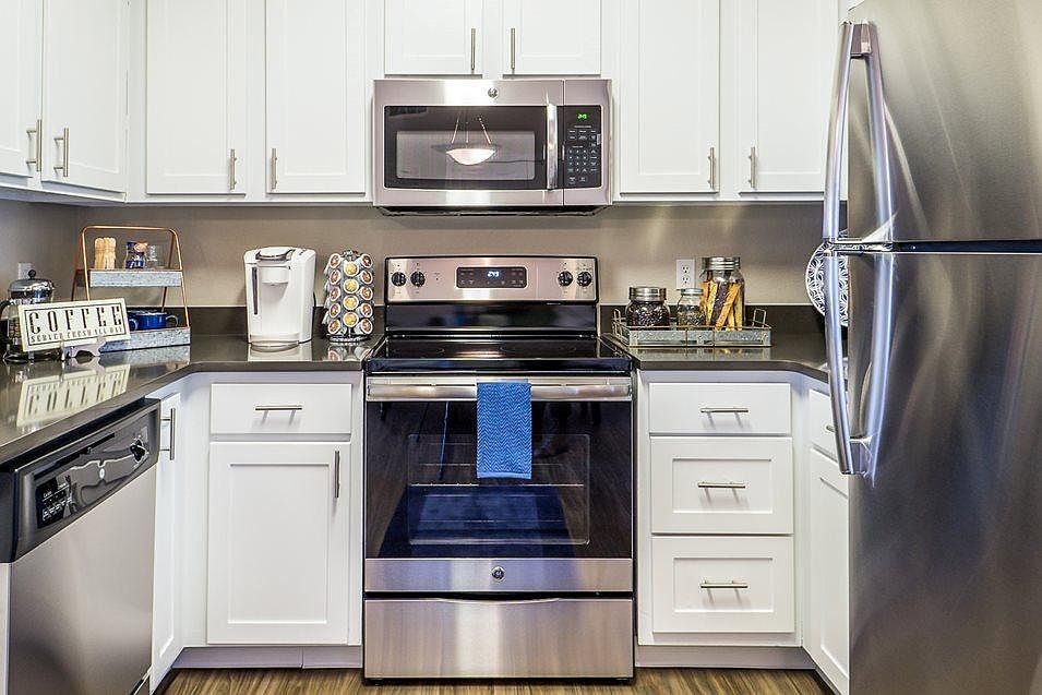 regatta apartment rentals northglenn co zillow