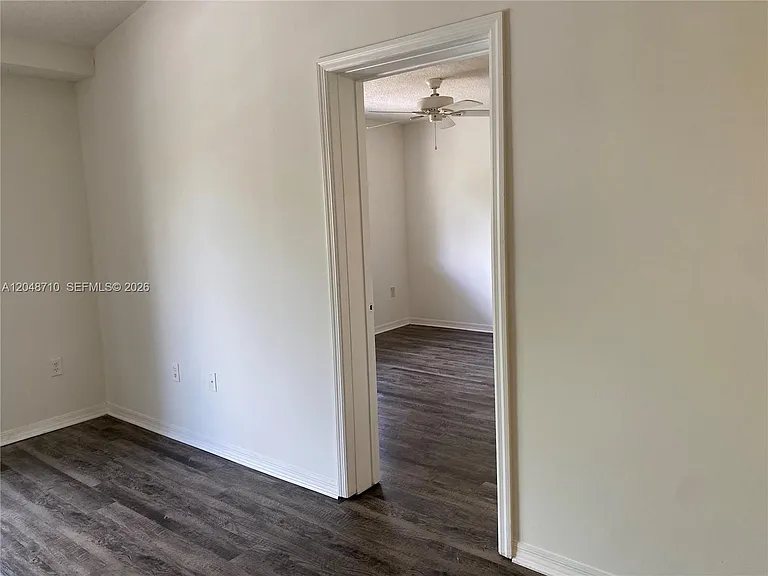 4177 N Haverhill Rd #808 — Photo 42