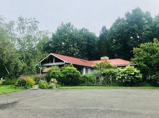 52 Pells Rd, Rhinebeck, NY 12572