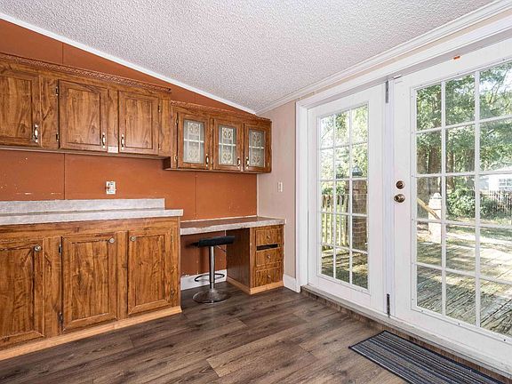 3rd image of 266 NW Lamar Pl