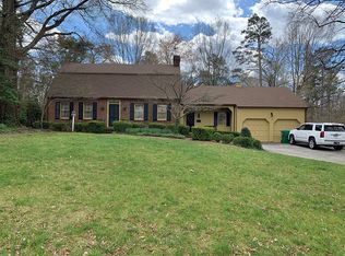 1311 Longcreek Dr, High Point, NC 27262