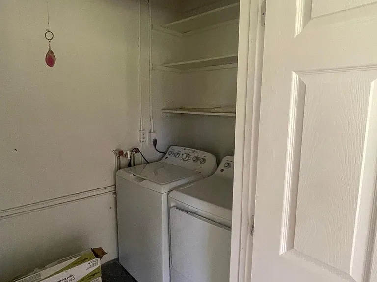 1005 SW 7th Ter — Photo 22