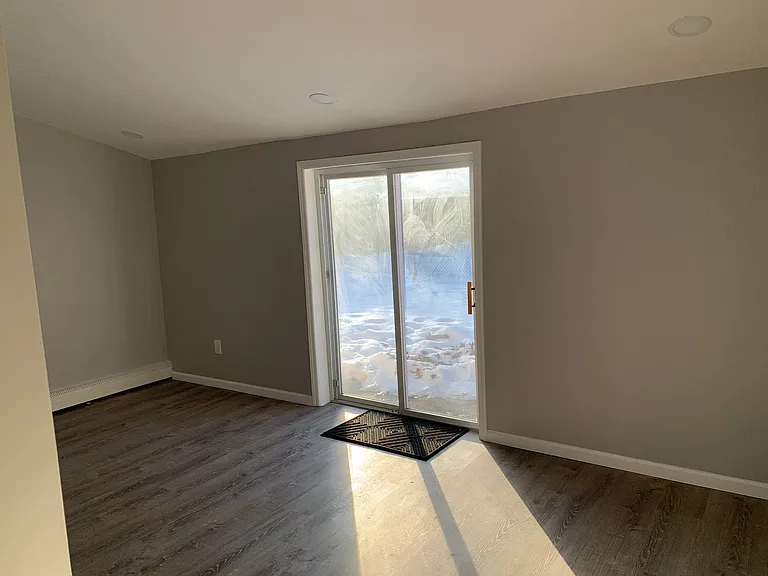 Longstreet Dr — Photo 10
