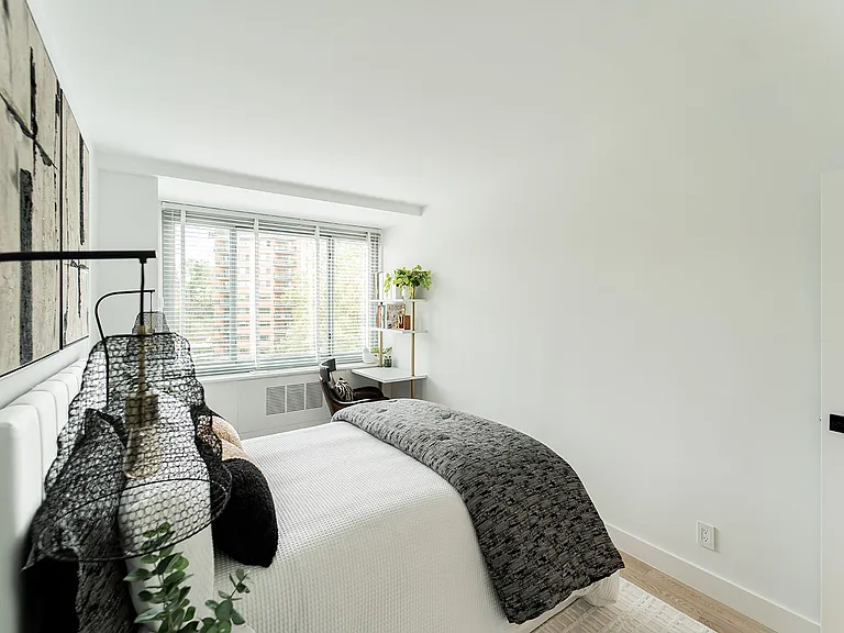 4200 Cathedral Ave NW #1005 — Photo 42
