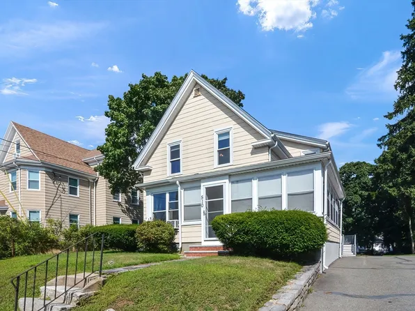 510 Ash St, Brockton, MA 02301