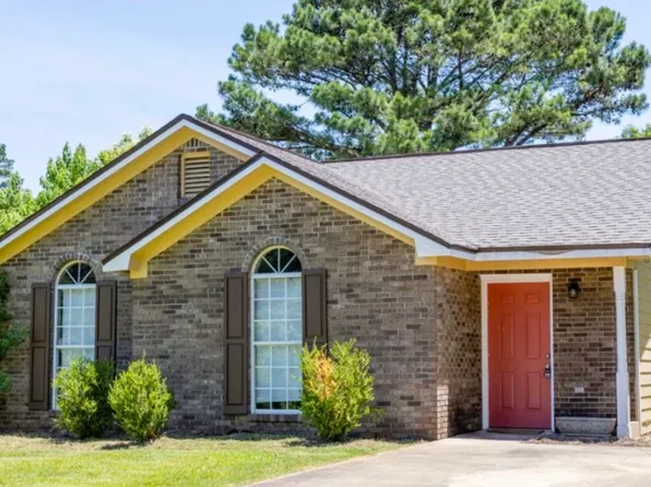 8428 Canaan Dr, Columbus, GA 31904