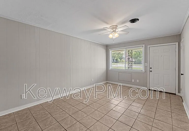 2012 Wrightsboro Rd — Photo 3