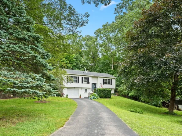 5 Cavendish Lane, Stonington, CT 06379