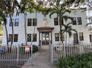 2000 Monroe St APT 8, Hollywood, FL 33020