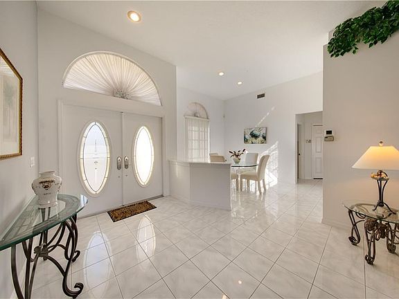 4th image of 6397 Woodbirch Pl