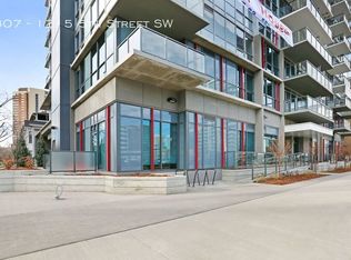 1215 5th St SW #807, Calgary, AB T2R0Y6