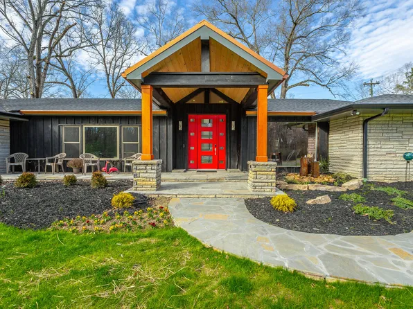 101 Park City Rd, Rossville, GA 30741