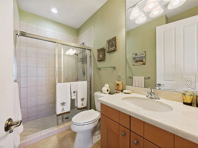 10620 Gulf Shore Dr #602 — Photo 14