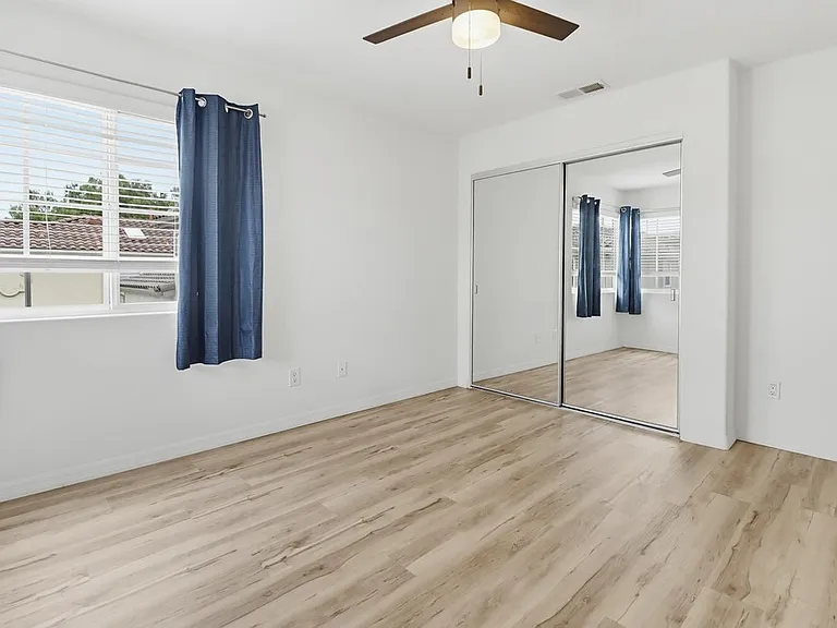 1774 Elm Ave — Photo 39