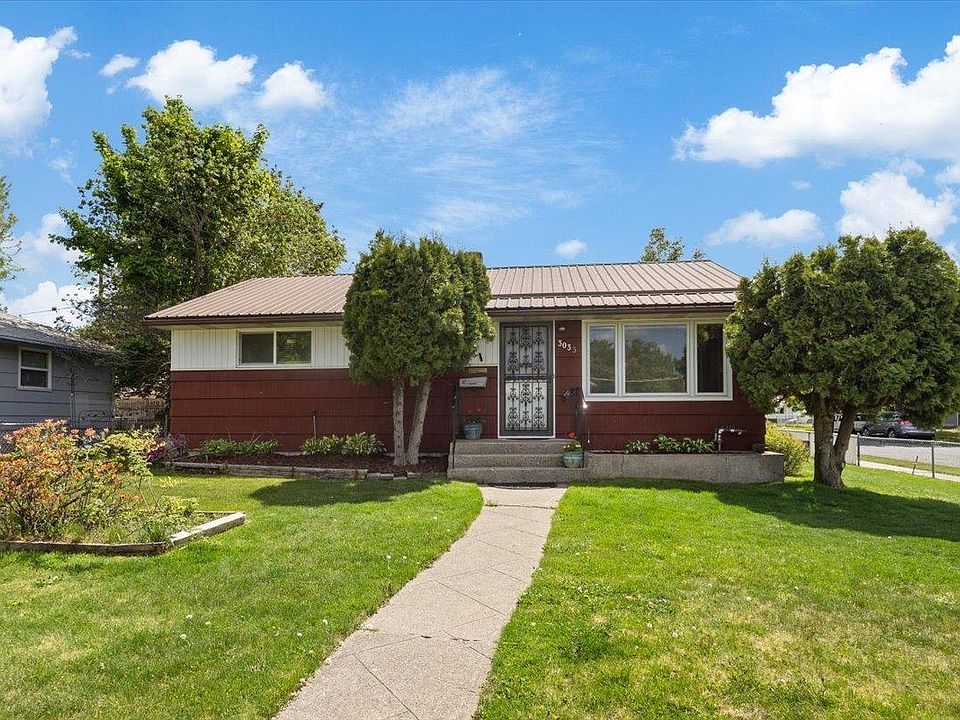 1st image of 3033 W Eloika Ave