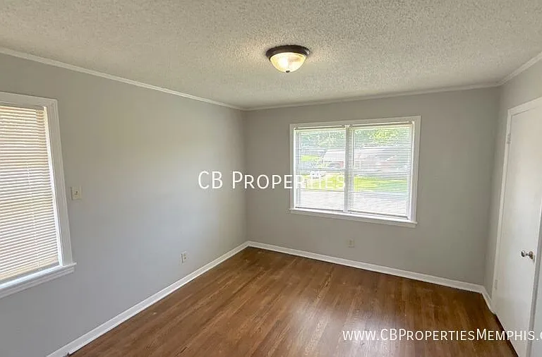 2991 Robbiedon St — Photo 6