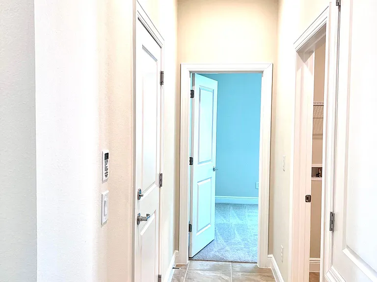 4392 Foggy Oak Ln — Photo 18