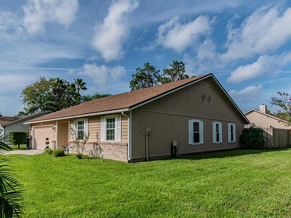 4th image of 10850 Morgan Horse Dr E