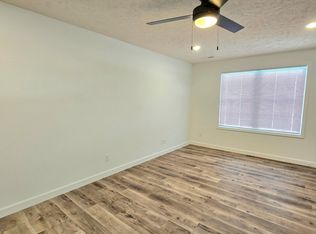 602 Bundy St #B, Carterville, IL 62918