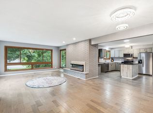 1415 Dolores Ln, Eagan, MN 55122