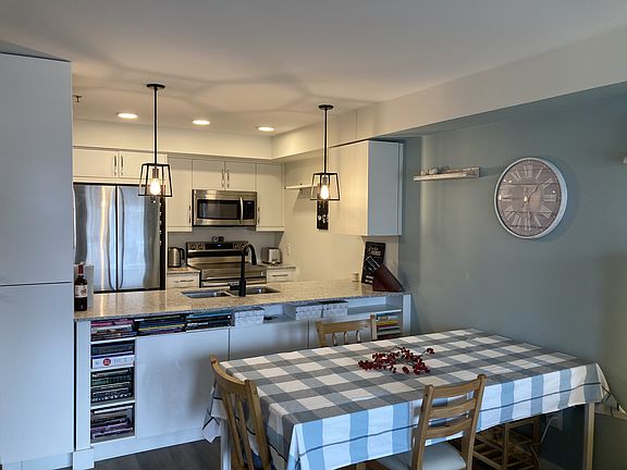 2nd image of 545 Dale Blvd #219
