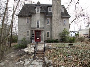 74 Acacia Ave #3, Ottawa, ON K1M 0P6