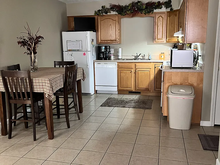444 Oakleaf Ct #444 — Photo 3