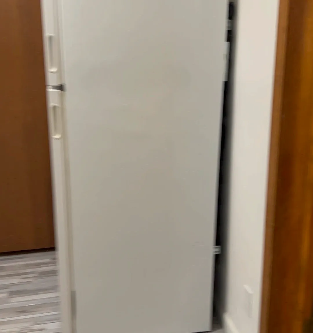 225 Eagle Dr — Photo 1