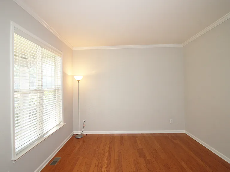 225 Thamesmar Ln — Photo 5