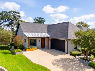 2932 Boxelder Dr, Bryan, TX 77807