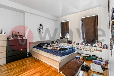 Rented by Wave Real Estate Group
