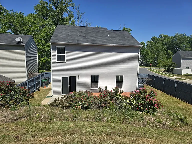 1728 Joseph Hewes Ct — Photo 18